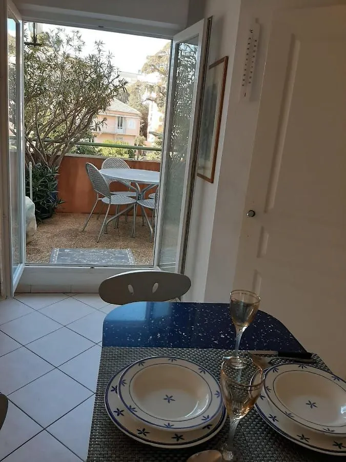 Apartment Studio Joli Nice